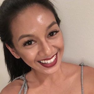 Meet your Posher, Leana